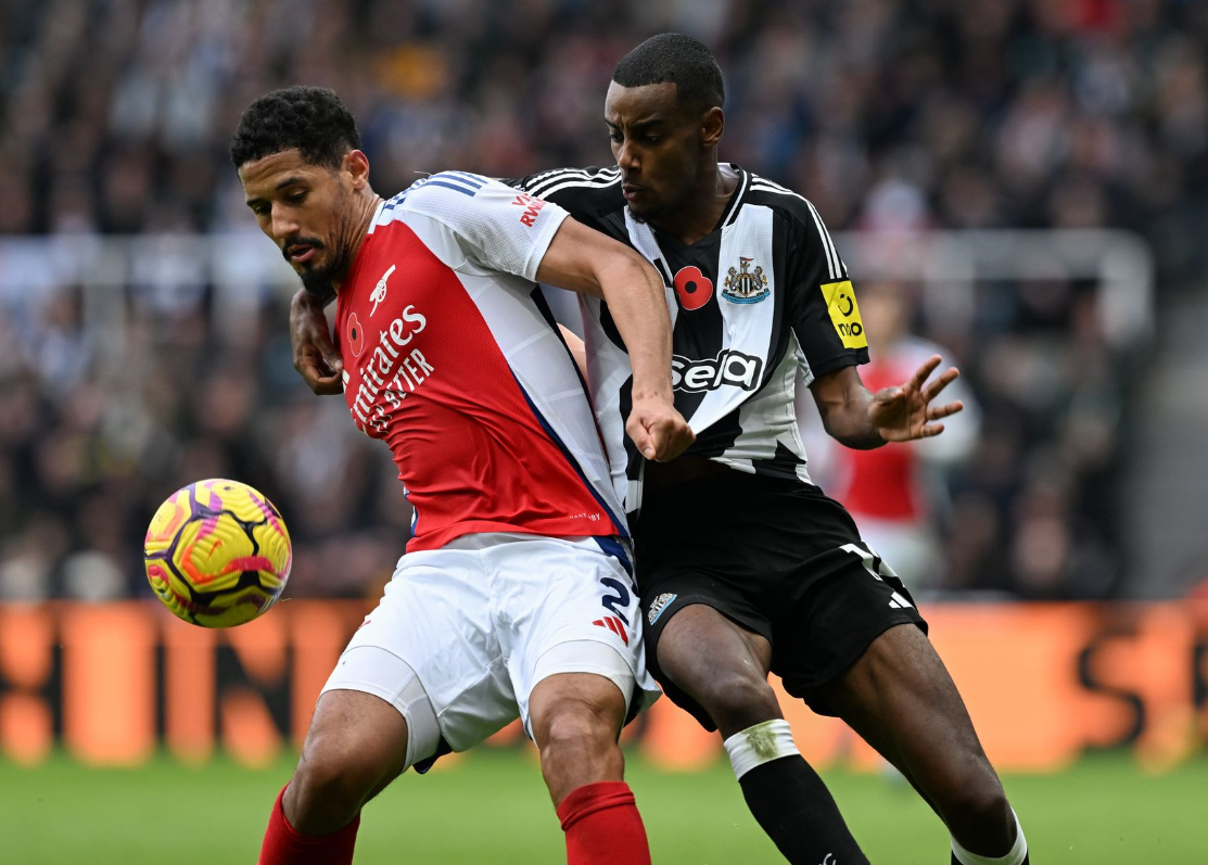 国际米兰鏖战阿森纳,孔德点燃赛场 国际米兰鏖战阿森纳,孔德点燃赛场